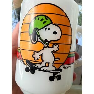 Vintage Fire King Anchor Hocking Snoopy Flying Ace Milk Glass Mug Schulz RARE